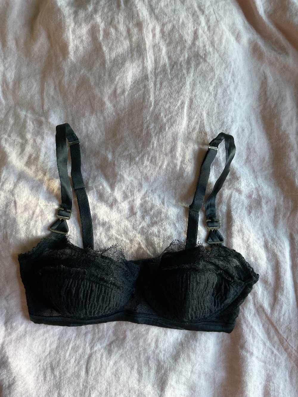 Gently used Stella McCartney lingerie (Style S72-038) sexy Bra US 32D FR 85D